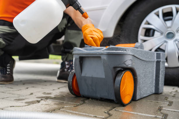 Best Construction site porta potty rental  in Toppenish, WA